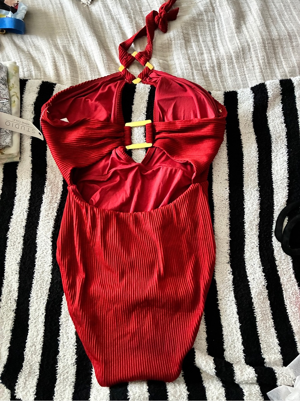 Anne Cole Studio My Goddess Sexy Deep Red Gold Halter One Piece Swimsuit, 10 NEW - Picture 4 of 8